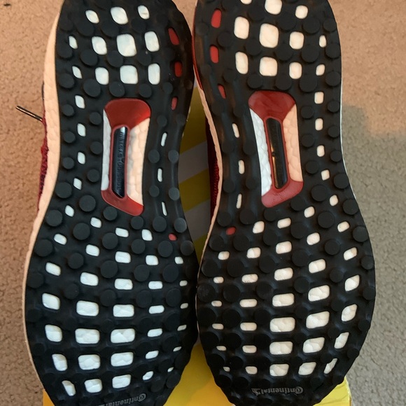 Ultraboost Uncaged Tactile Red NEW - Picture 5 of 6